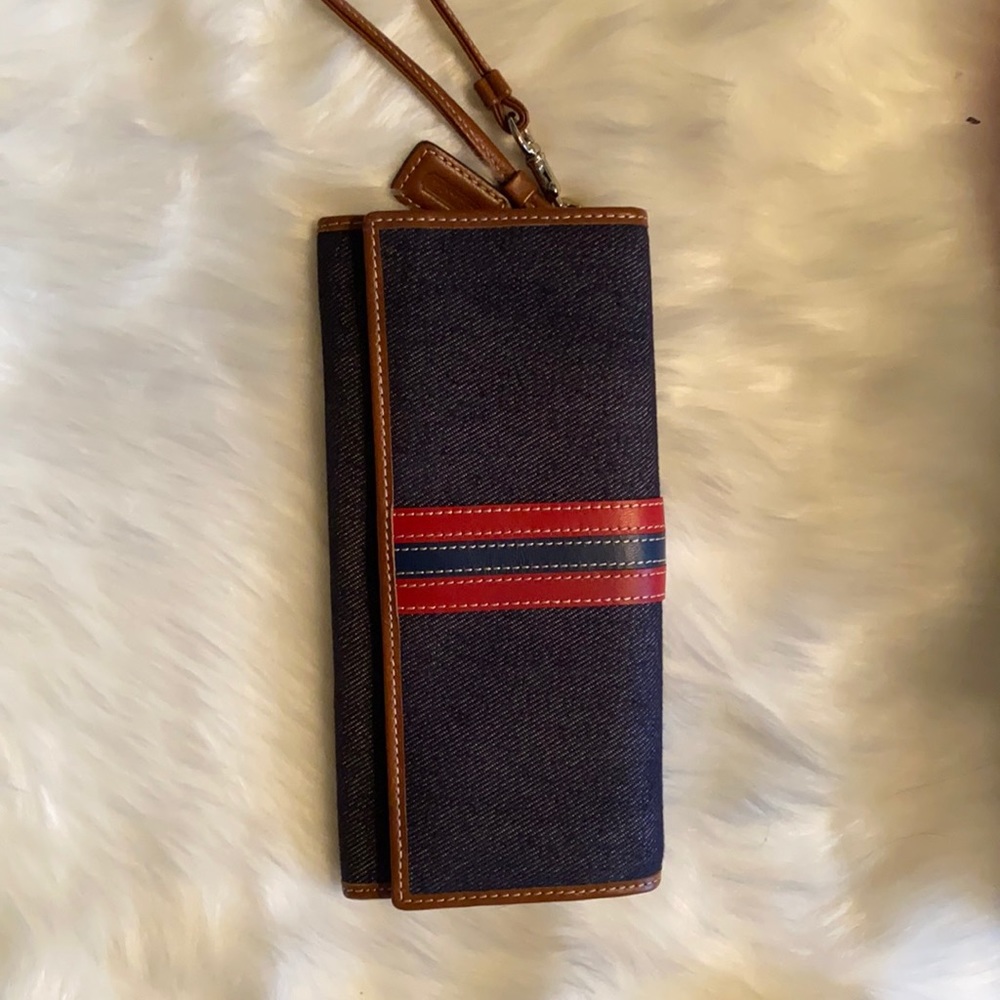 Brand new Coach wristlet/wallet